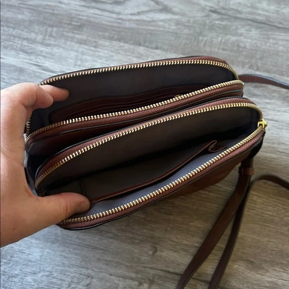 Radley London Chestnut Leather crossbody bag - Picture 8 of 16